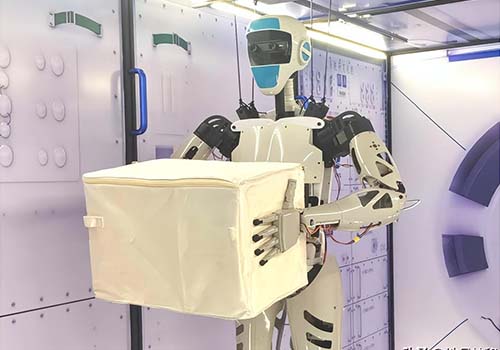 중국 우주정거장에는 총으로 방어할 수 있는 휴머노이드 로봇이 장착될 예정이다. Tesla의 Optimus Prime과 비교하면 어떻습니까?